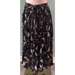 Women's Orvis Midi Skirt Black/Tan Pattern Size M